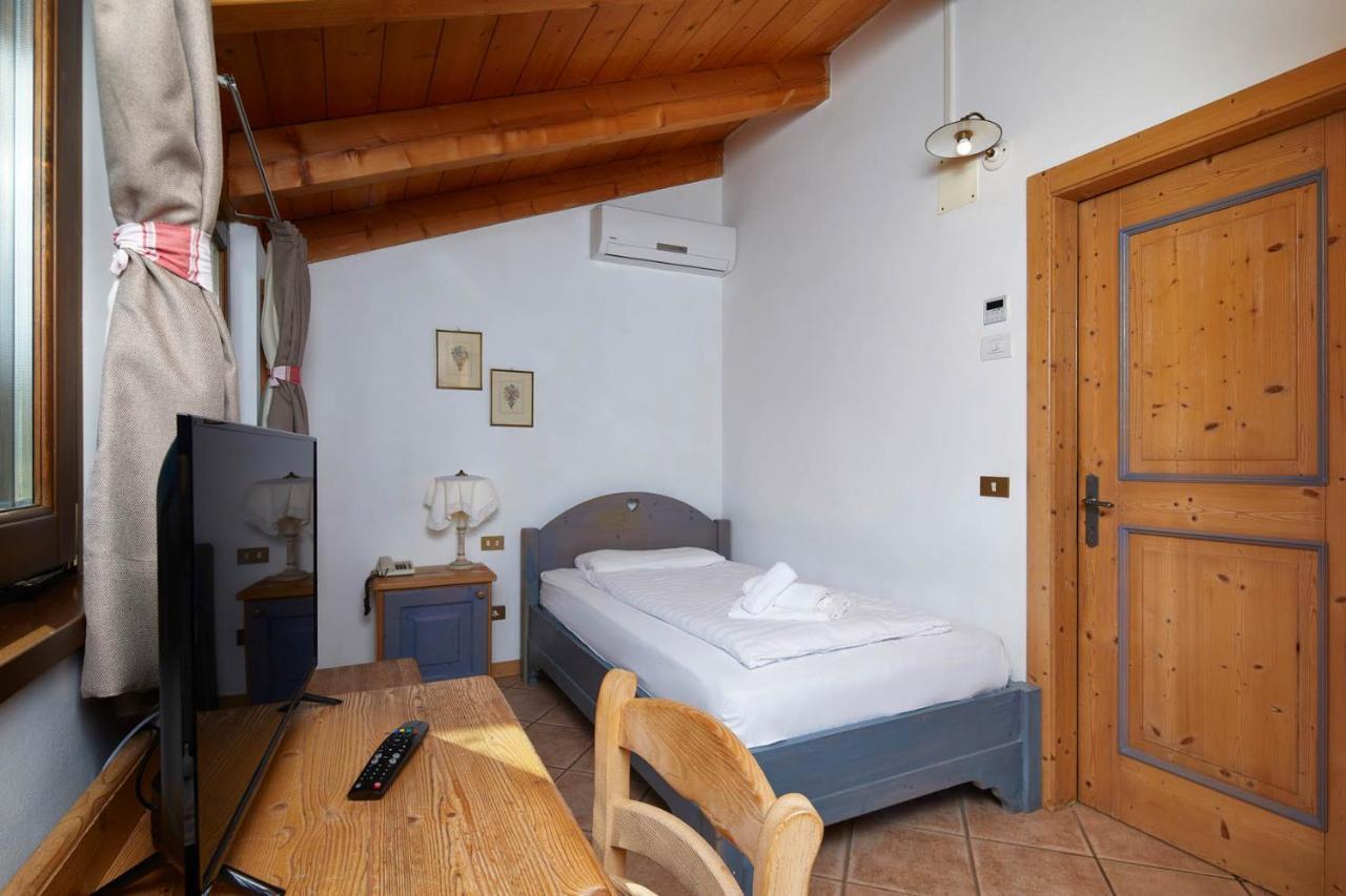 Hotel Garnì San Giorgio Della Scala Trento Camera foto